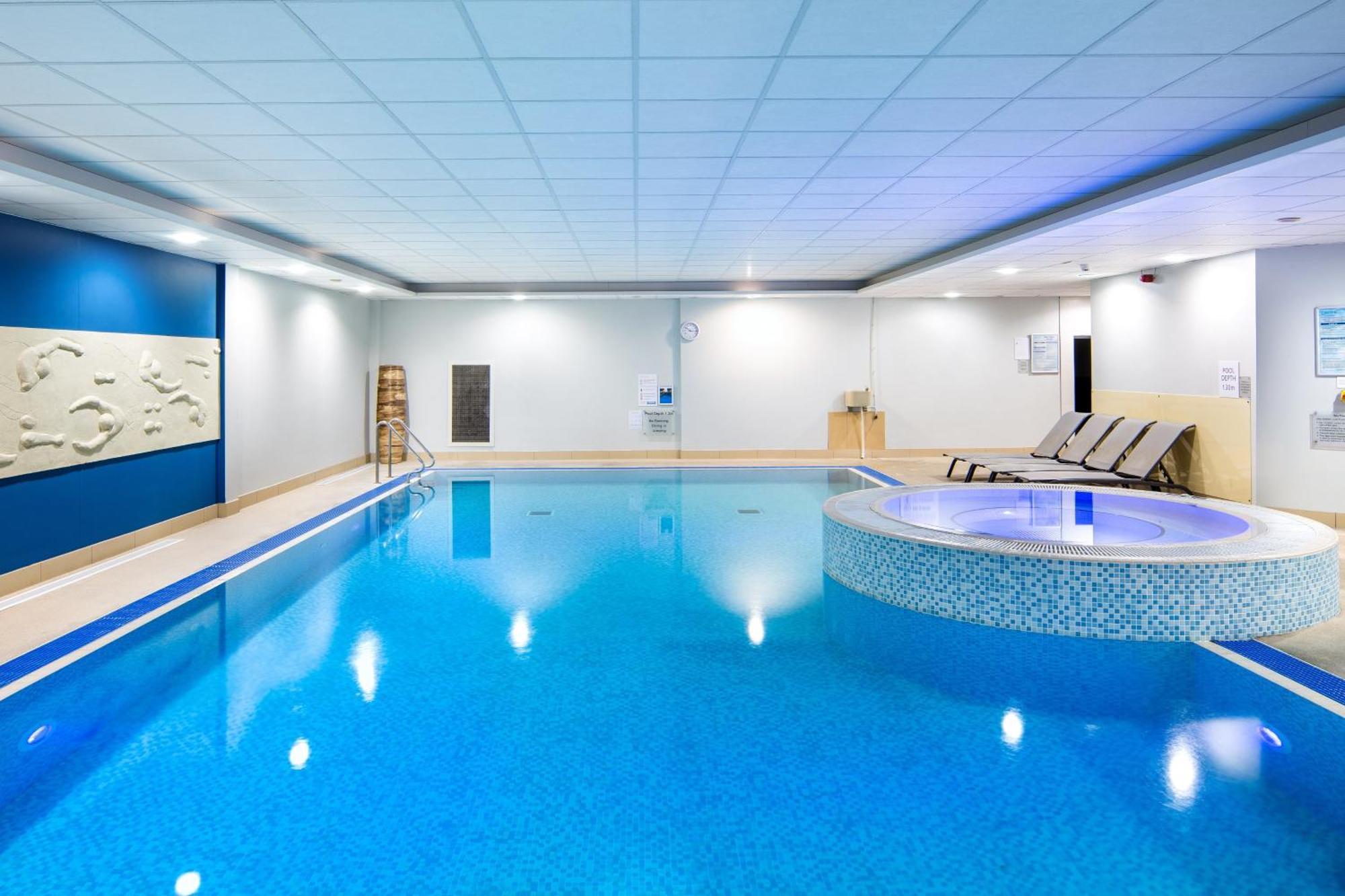Delta Hotels By Marriott Nottingham Belfry Экстерьер фото
