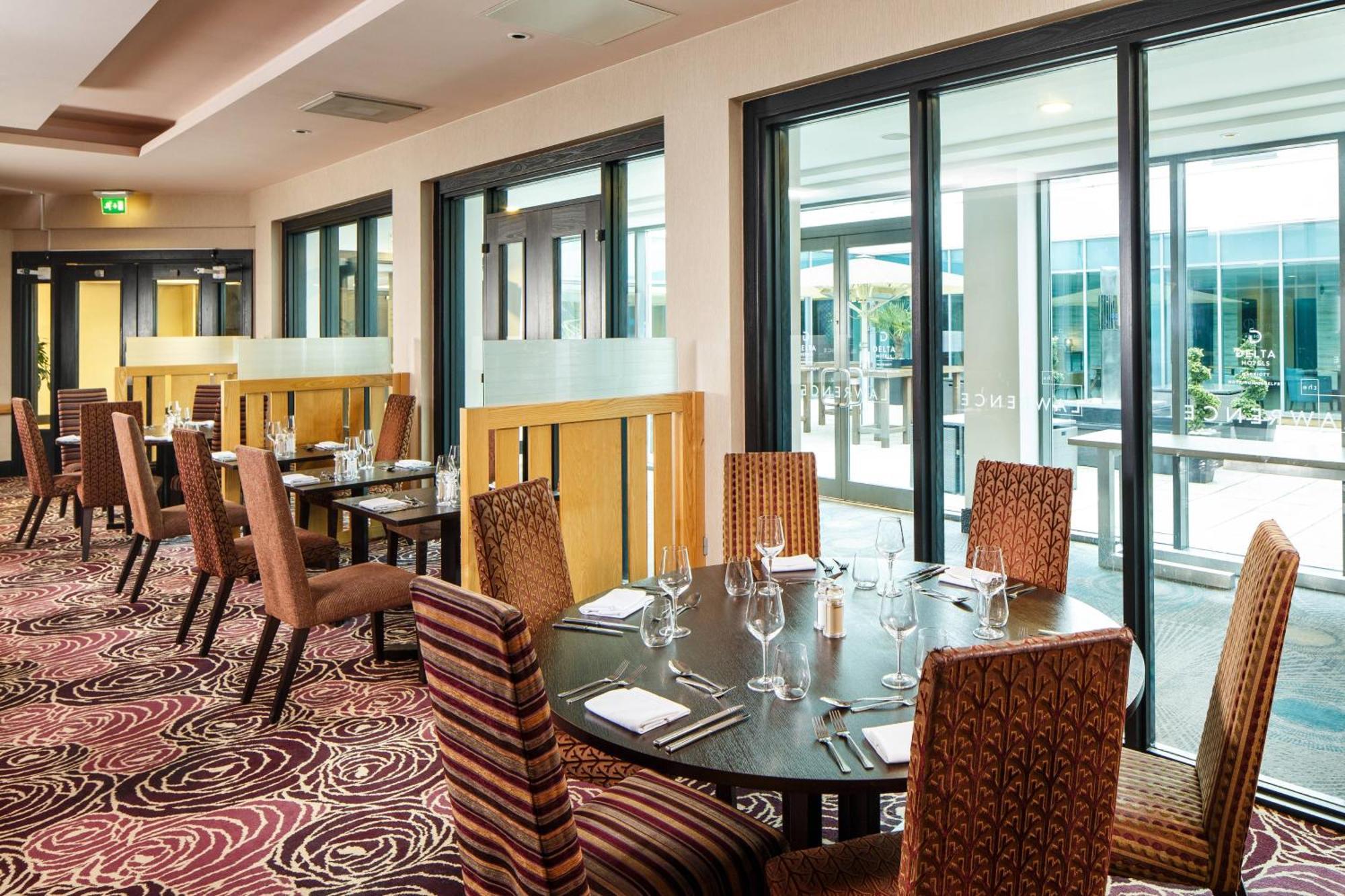 Delta Hotels By Marriott Nottingham Belfry Экстерьер фото
